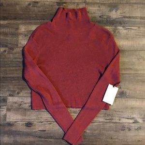 Kendall + Kylie Croptop Turtleneck